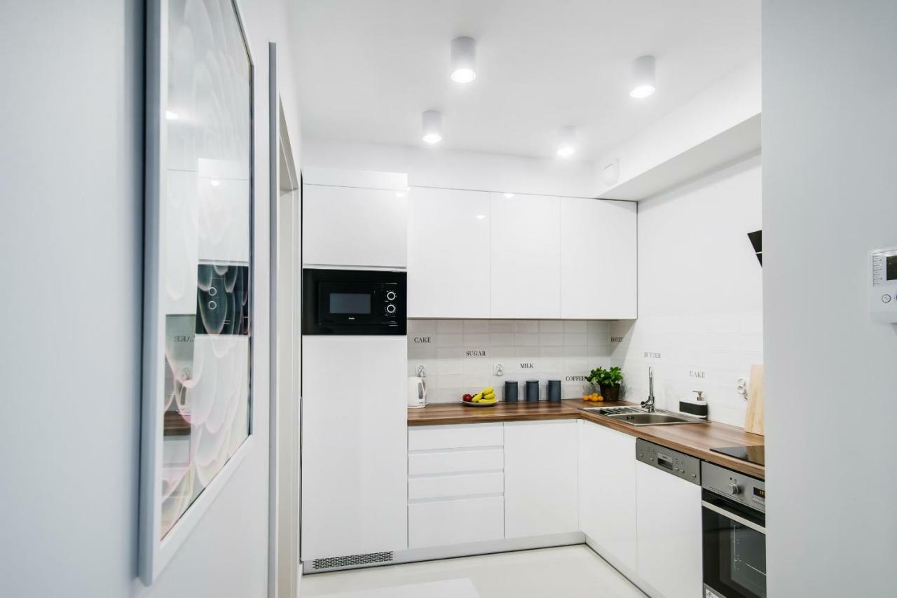 Apartments Cracow Wawrzynca By Noclegi Renters Краків Екстер'єр фото